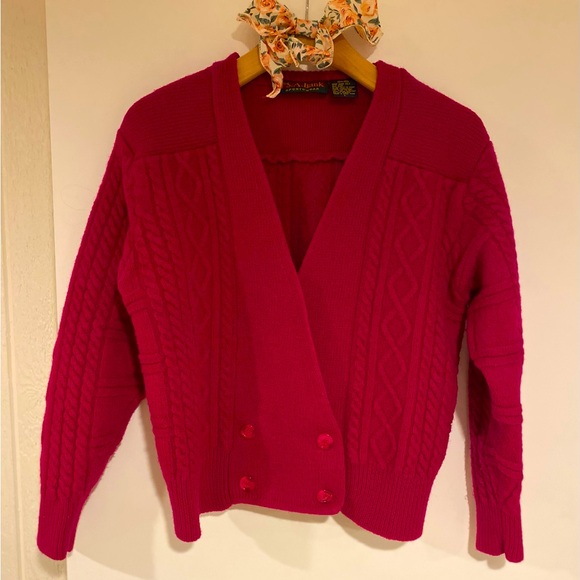 Vintage 80’s Jos. A. Bank fuchsia 100% wool cardigan sweater - medium fit. - Picture 2 of 12